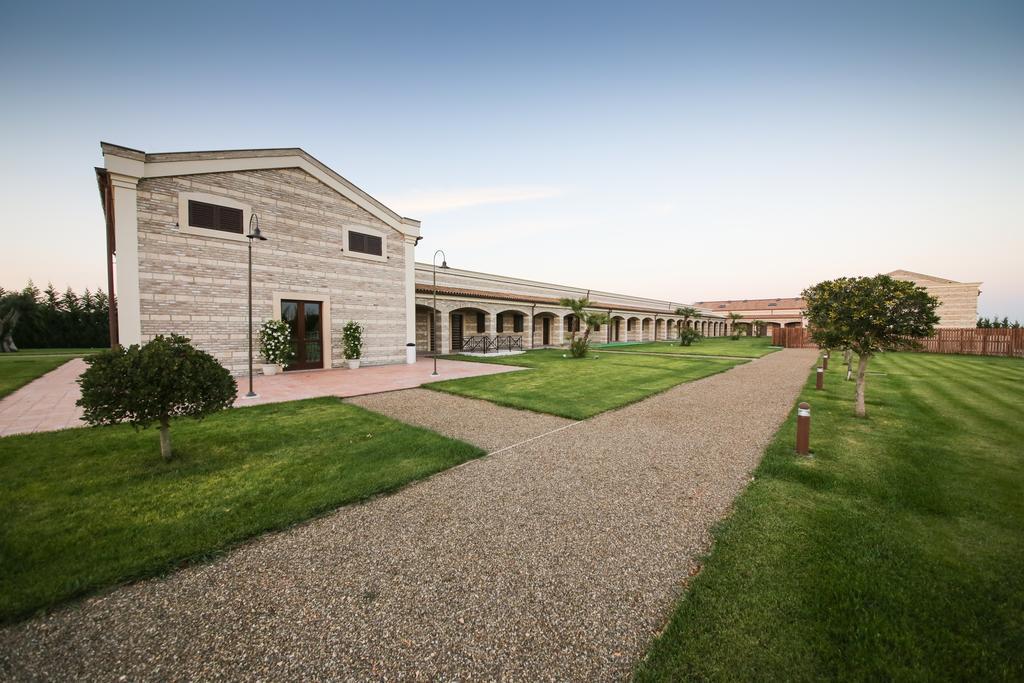 Masseria Pietrafitta Foggia Exteriör bild